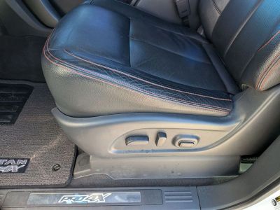2021 Nissan Titan — photo 12 view