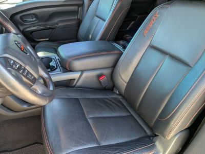 2021 Nissan Titan — photo 11 view