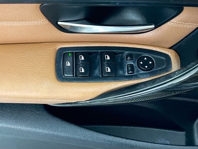 2015 BMW 3 Series - Photo 14