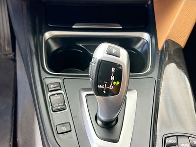 2015 BMW 3 Series - Photo 21