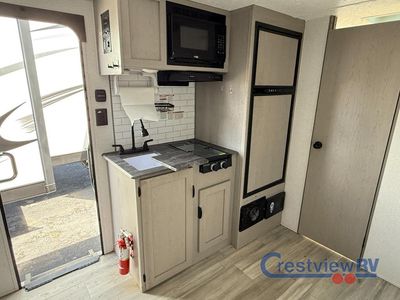 2024 Coachmen RV Clipper — photo 11 view