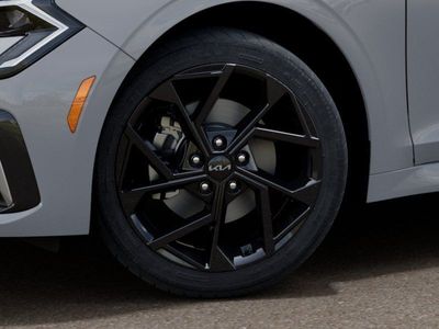 2026 Kia K5 — photo 9 view