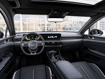 2026 Kia K5 — photo 14 view
