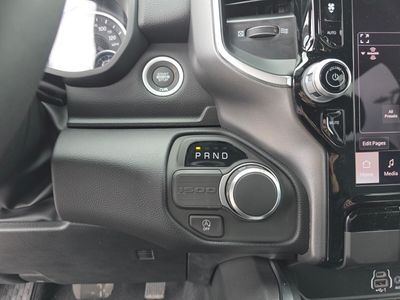 2026 Ram 1500 — photo 15 view