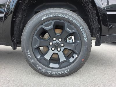 2026 Ram 1500 — engine compartment view
