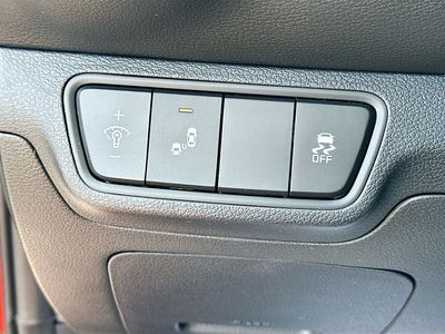 2024 Kia Forte — photo 10 view