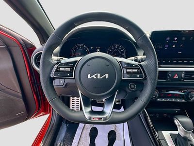 2024 Kia Forte — photo 11 view
