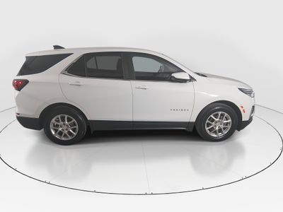 2024 Chevrolet Equinox — photo 8 view