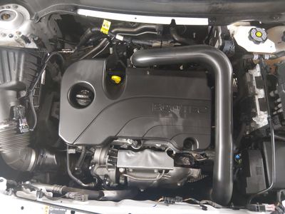 2024 Chevrolet Equinox — photo 9 view