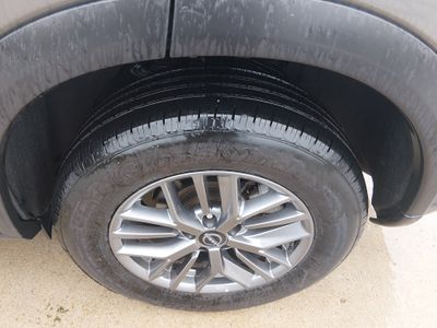 2023 Nissan Rogue — photo 10 view
