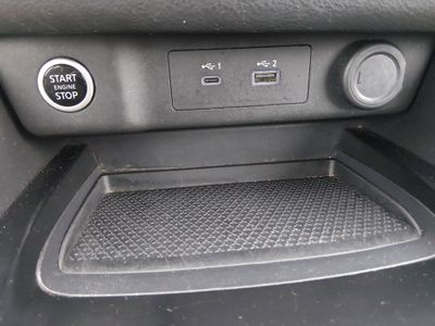 2023 Nissan Rogue — photo 17 view