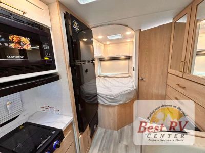 2027 Thor Motor Coach Four Winds - Photo 31