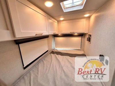 2027 Thor Motor Coach Four Winds - Photo 42