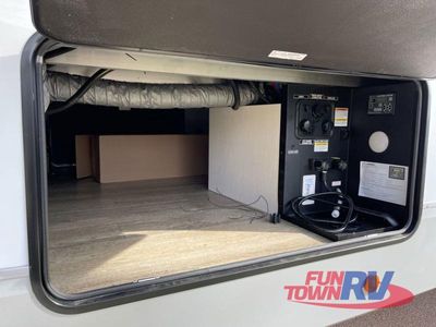 2025 Forest River RV Cherokee Arctic Wolf - Photo 5