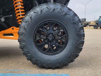 2026 Can-Am Maverick X3 MAX DS Turbo Scandi Blue & Orange Crush - Photo 22