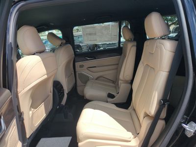 2026 Jeep Grand Cherokee L — photo 15 view