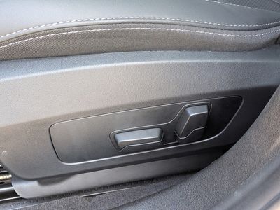 2026 BMW 2 Series — photo 20 view