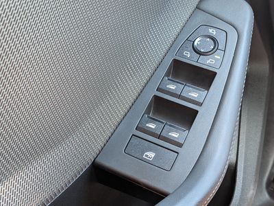 2026 BMW 2 Series — photo 21 view
