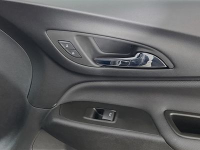 2023 Chevrolet Equinox - Photo 29