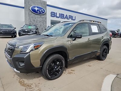 2025 Subaru Forester - Photo 2