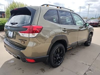 2025 Subaru Forester - Photo 8