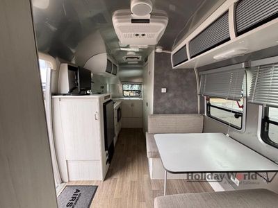 2022 Airstream Bambi - Photo 4