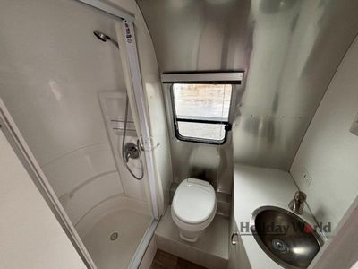 2022 Airstream Bambi - Photo 7