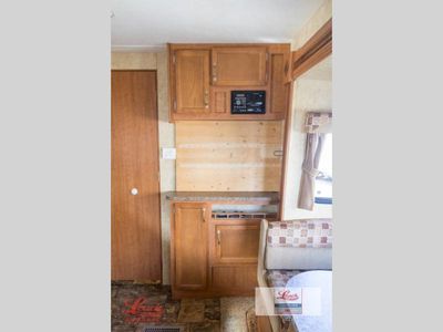 2011 Autumn Ridge 245DS — photo 15 view