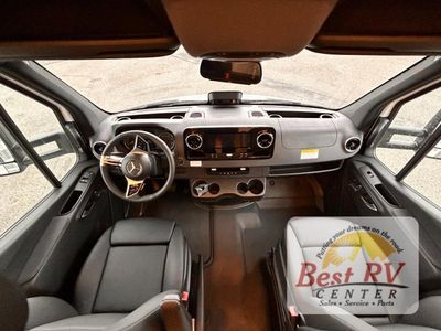 2026 Thor Motor Coach Four Winds Sprinter — photo 110 view
