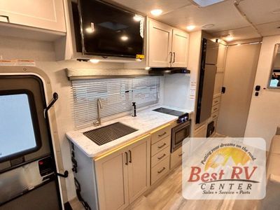 2026 Thor Motor Coach Four Winds Sprinter — photo 32 view