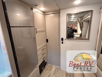 2026 Thor Motor Coach Four Winds Sprinter — photo 67 view