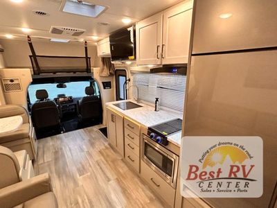 2026 Thor Motor Coach Four Winds Sprinter — photo 89 view