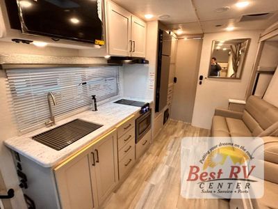 2026 Thor Motor Coach Four Winds Sprinter — photo 31 view