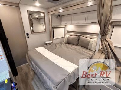 2026 Thor Motor Coach Four Winds Sprinter — photo 51 view