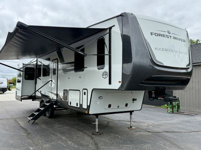 2025 Forest River Rockwood Signature — front three-quarter view