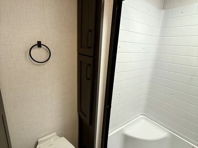 2025 Forest River Rockwood Signature — photo 51 view