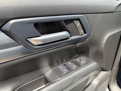2025 GMC Terrain - Photo 17