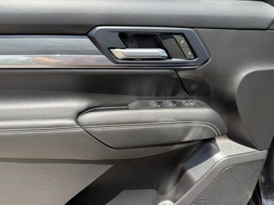 2025 GMC Terrain - Photo 16