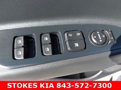 2020 Kia Rio - Photo 18