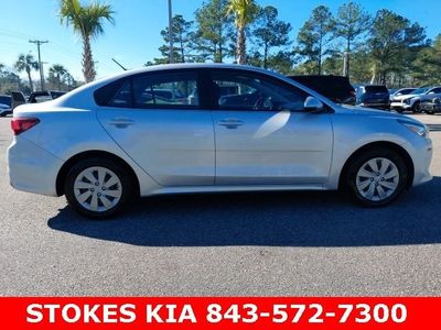2020 Kia Rio - Photo 3