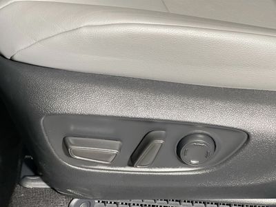 2025 Toyota Sienna - Photo 13
