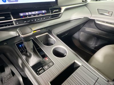 2025 Toyota Sienna - Photo 22