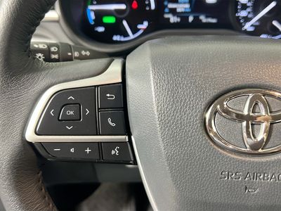 2025 Toyota Sienna - Photo 16
