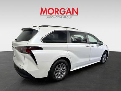 2025 Toyota Sienna - Photo 3