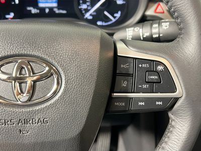 2025 Toyota Sienna - Photo 17