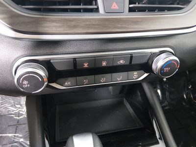 2023 Nissan Altima - Photo 17