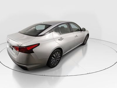 2023 Nissan Altima - Photo 7