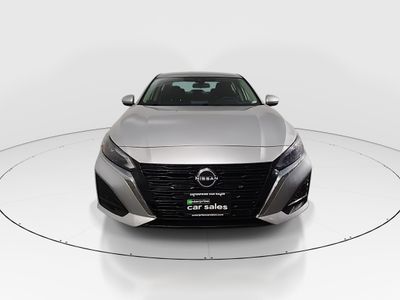 2023 Nissan Altima - Photo 2