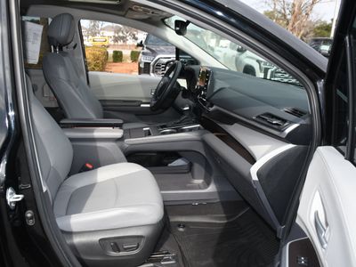 2023 Toyota Sienna - Photo 20