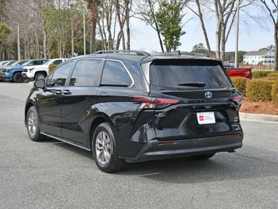 2023 Toyota Sienna - Photo 3